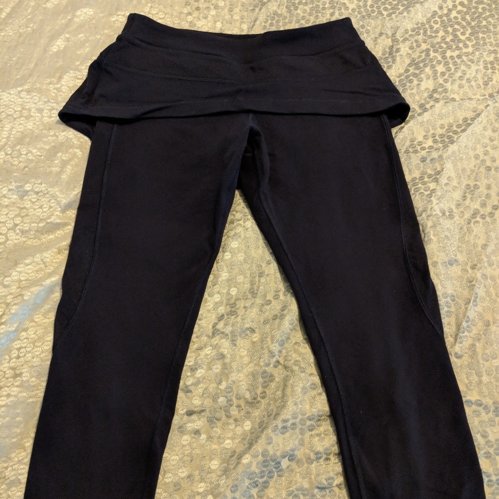 Lululemon crops